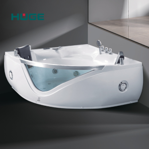 BỒN TẮM GÓC MASSAGE HUGE H-BG8803