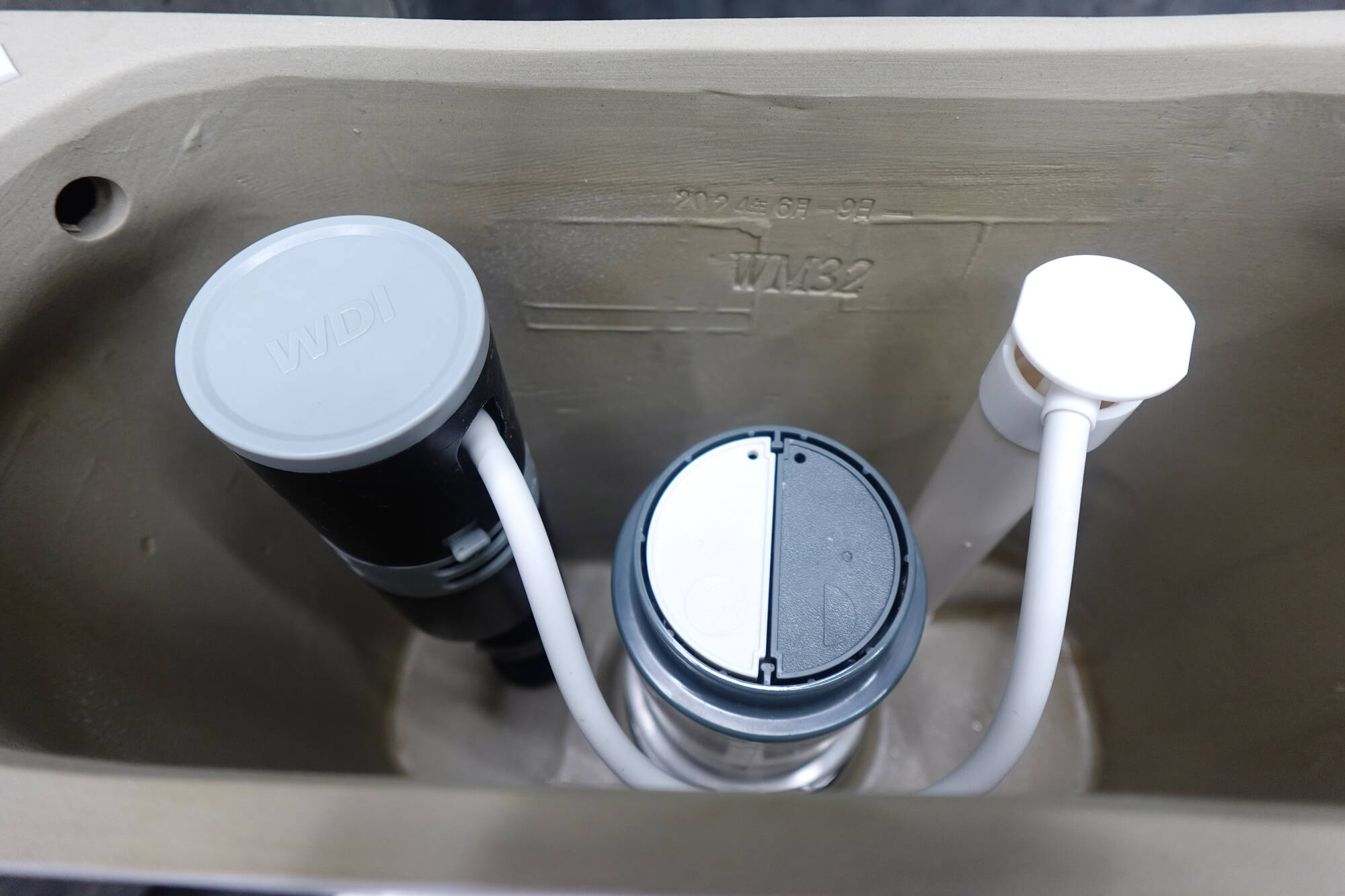 Phụ kiện xả nước WDI