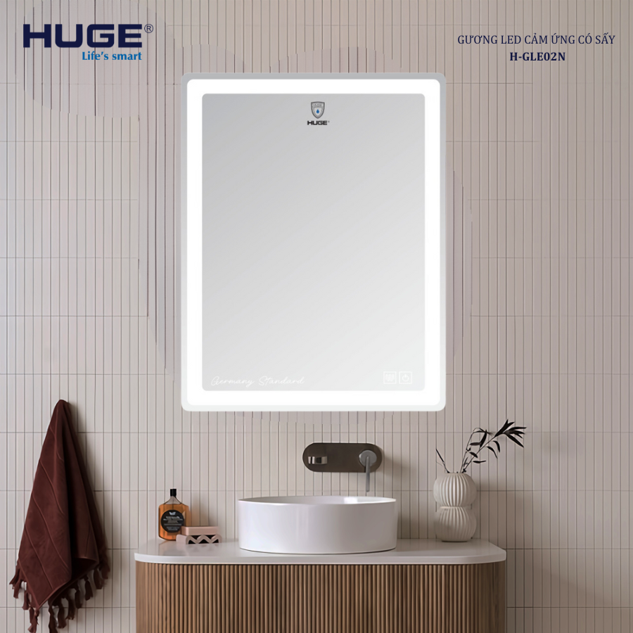 Gương có đèn LED tích hợp