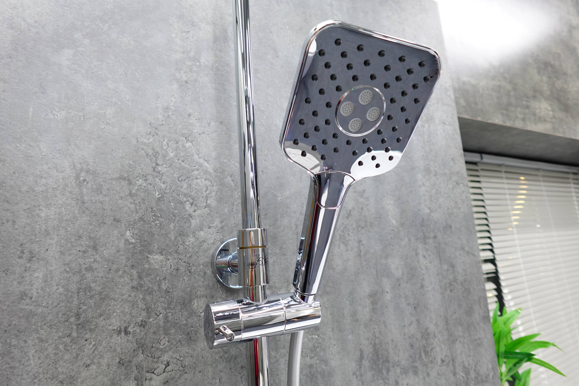 Sen cây nhiệt độ dễ dàng sử dụng